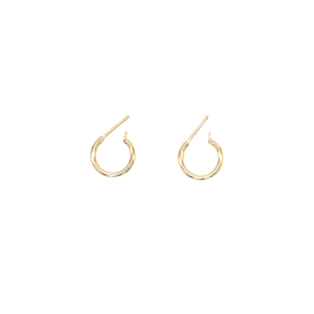Luna様　UNOAERRE フープピアス UNOAERRE ウノアエレ 18金 ピアス K18 18K フープピアス