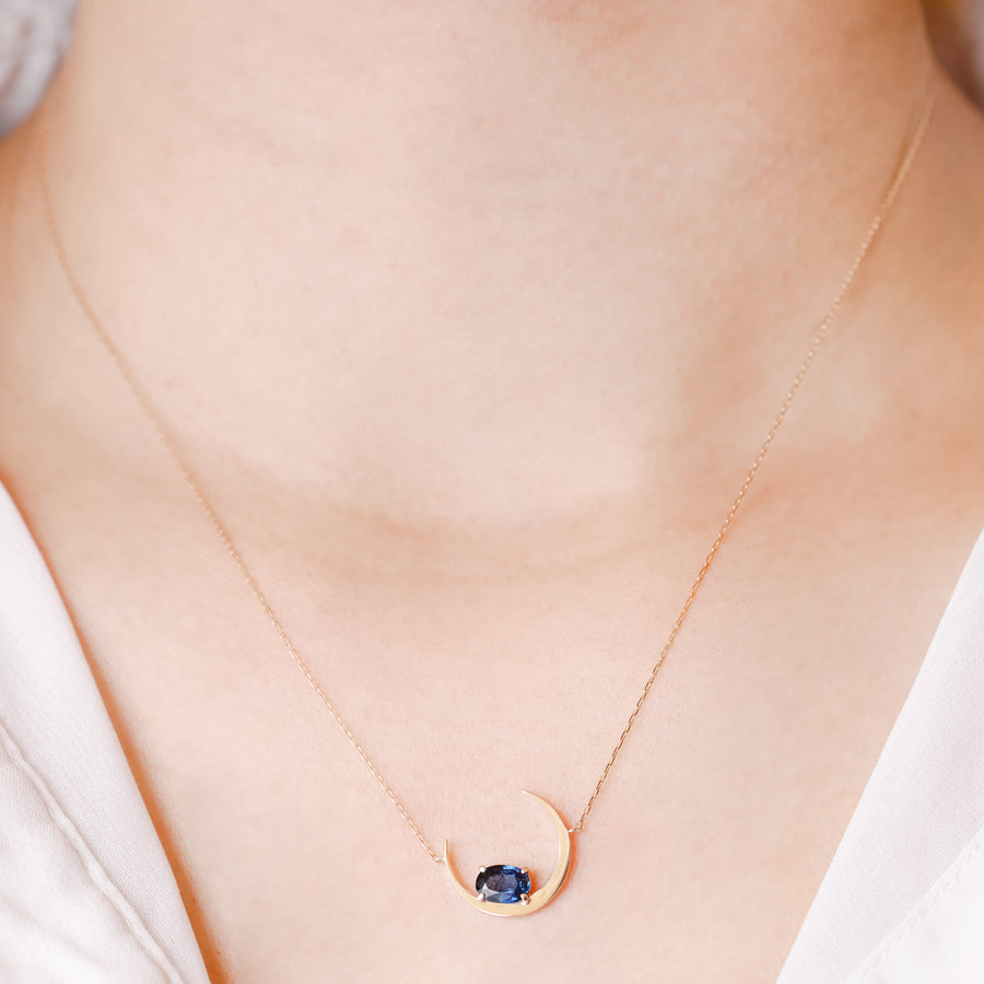 Luna Necklace / ルナネックレス （サファイア）