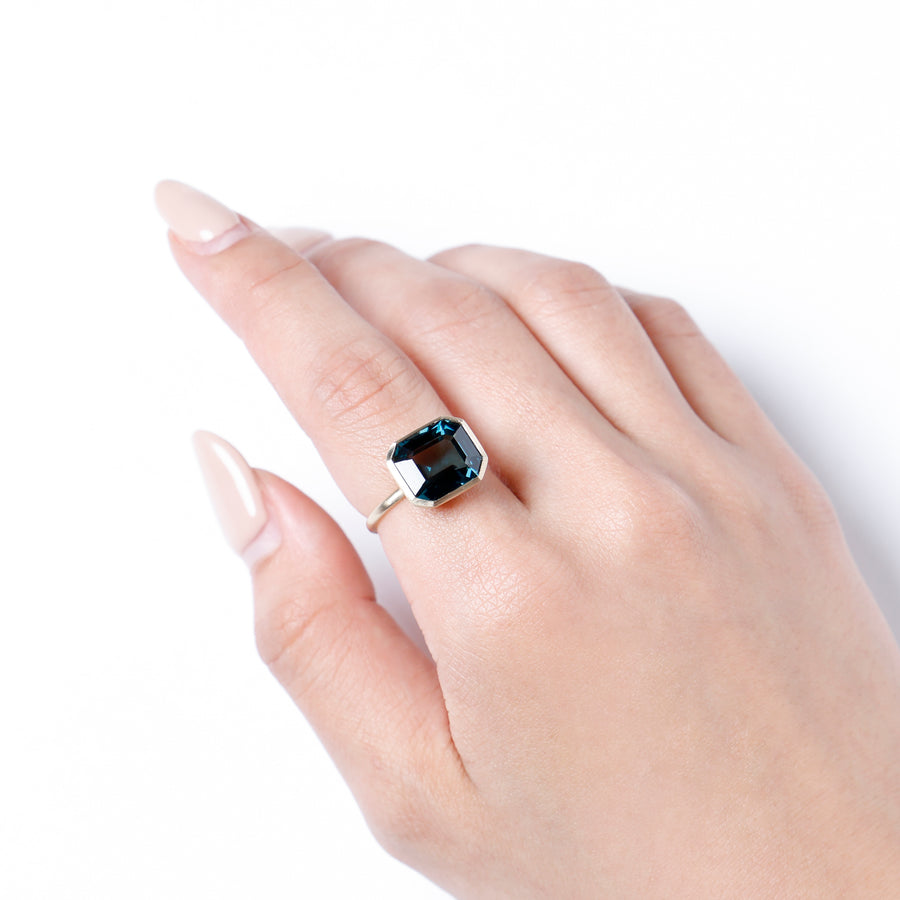 K10 スピネル ドロップリング